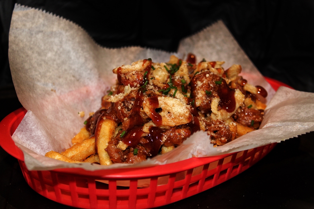 Piggy's Fries.