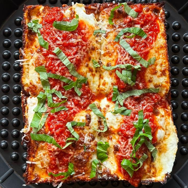 Pizza Mama | Detroit Style.