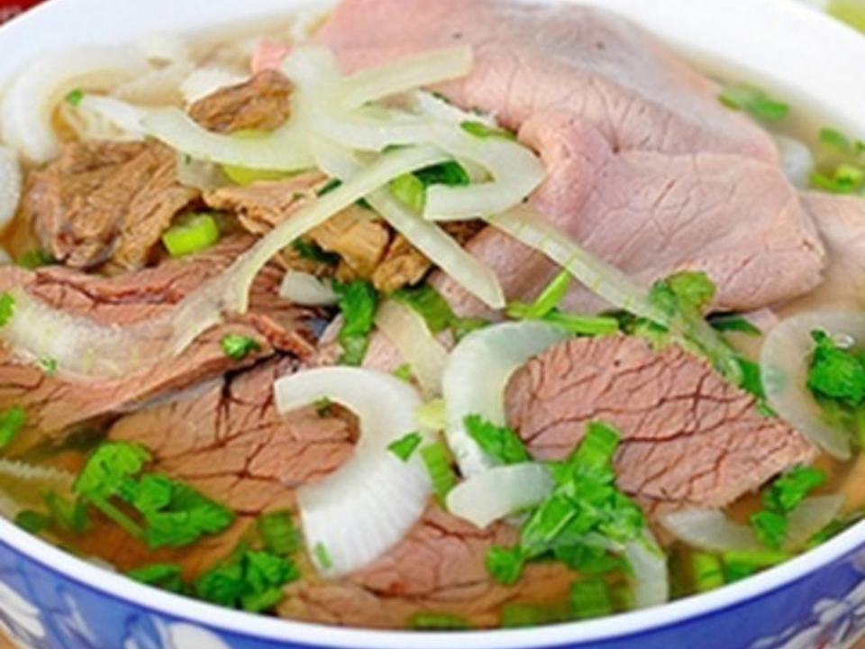 Rare Tender Steak & Brisket Pho.