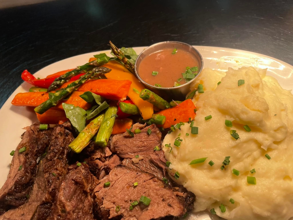 Catering Pot Roast Meal (minimum order 12).
