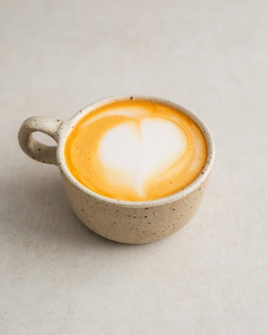 RED CAPPUCCINO.