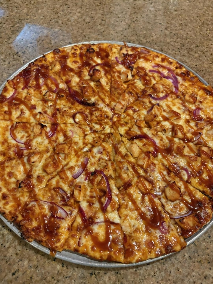 14" BBQ CHICKEN CAULIFLOWER.