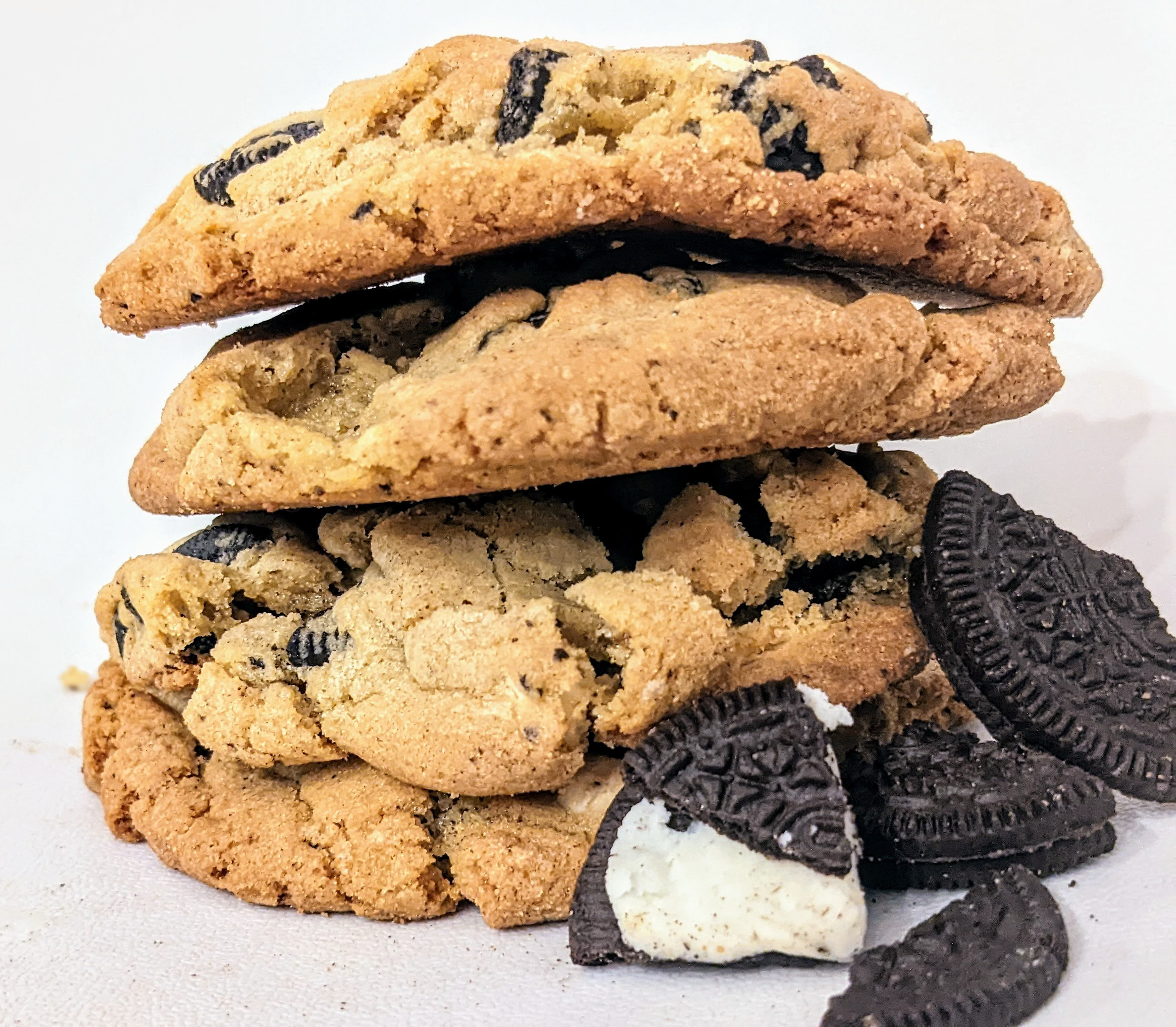 Devour Cookies & Cream (Single)..