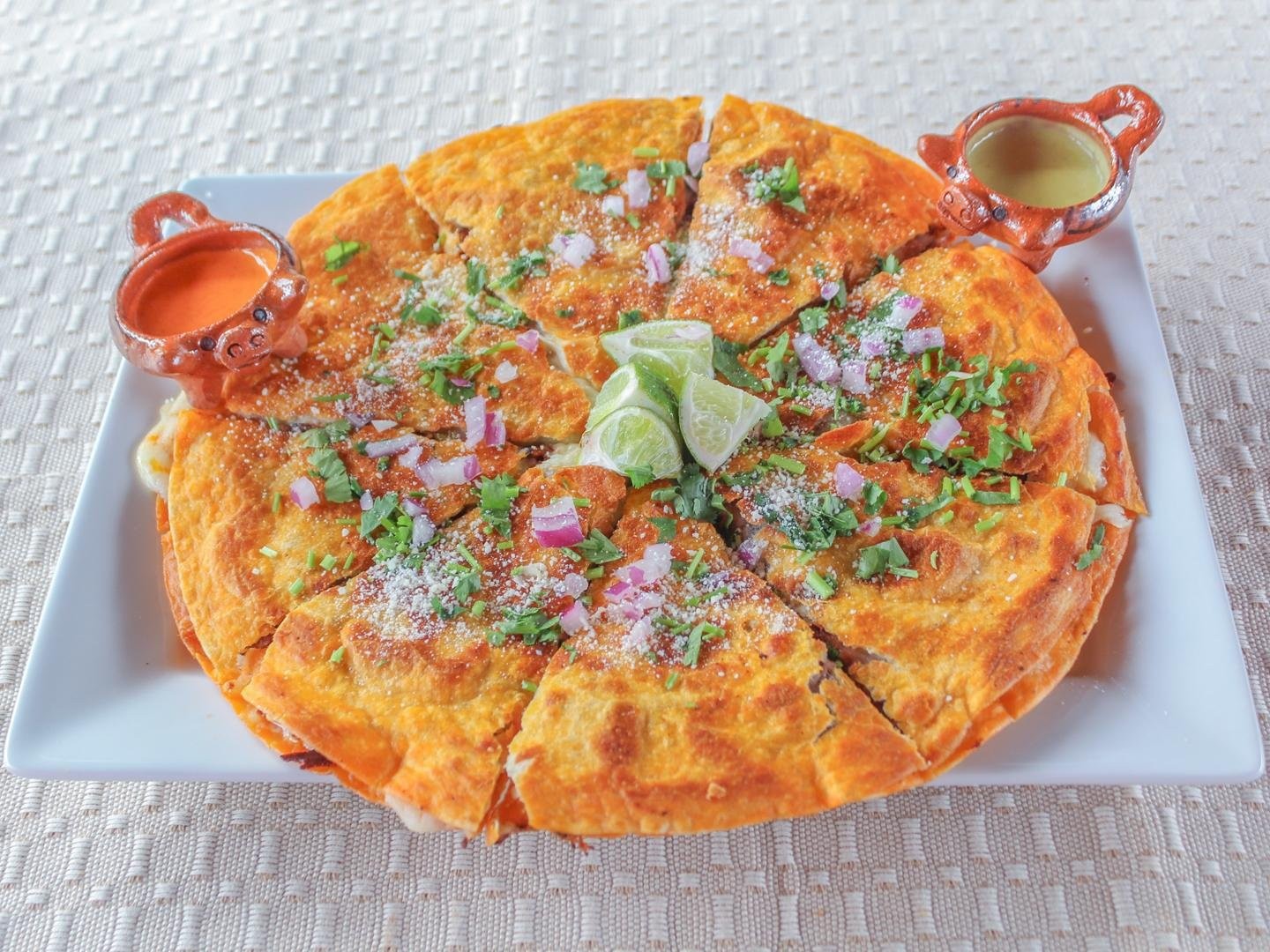 Pizzadilla.
