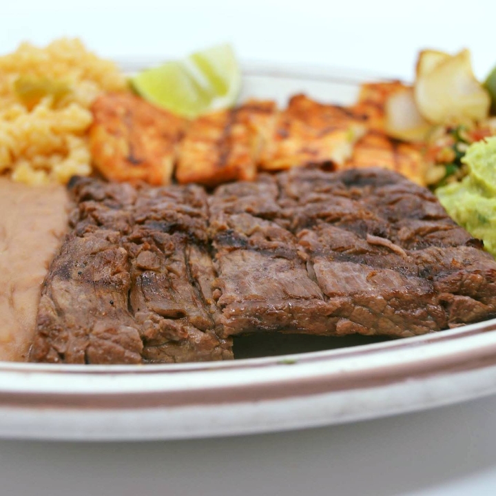 Cielo Y Tierra Dinner.