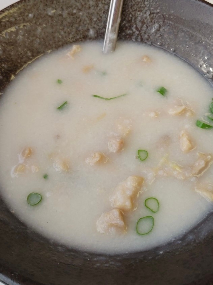 鸡粥 132.Rice Soup with Chicken.