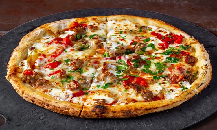 10" GF Sausage & Peppers.