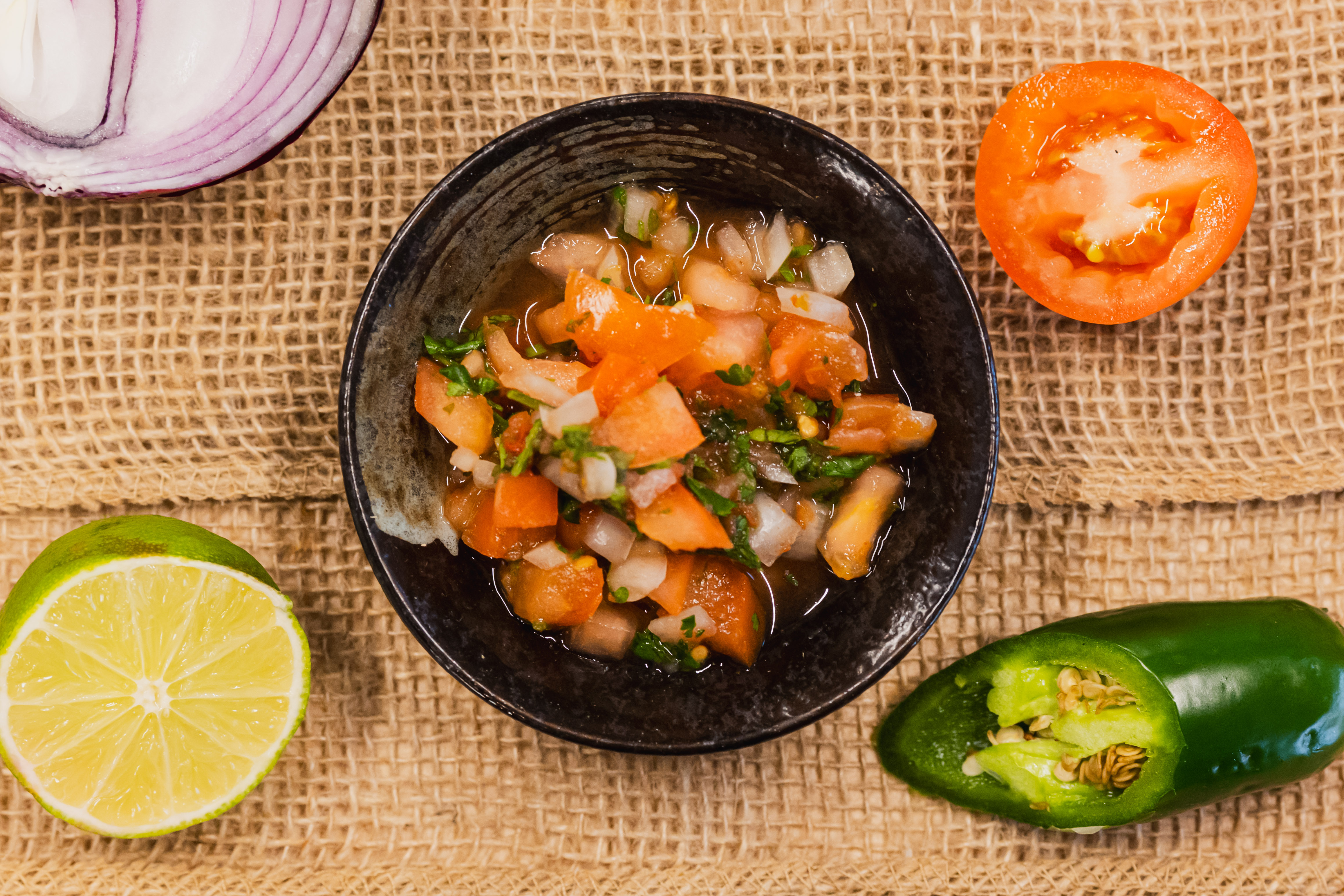 1/2 Pint Organic Pico De Gallo.