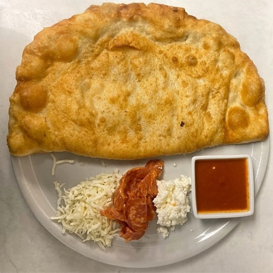 Calzone Napoletano.