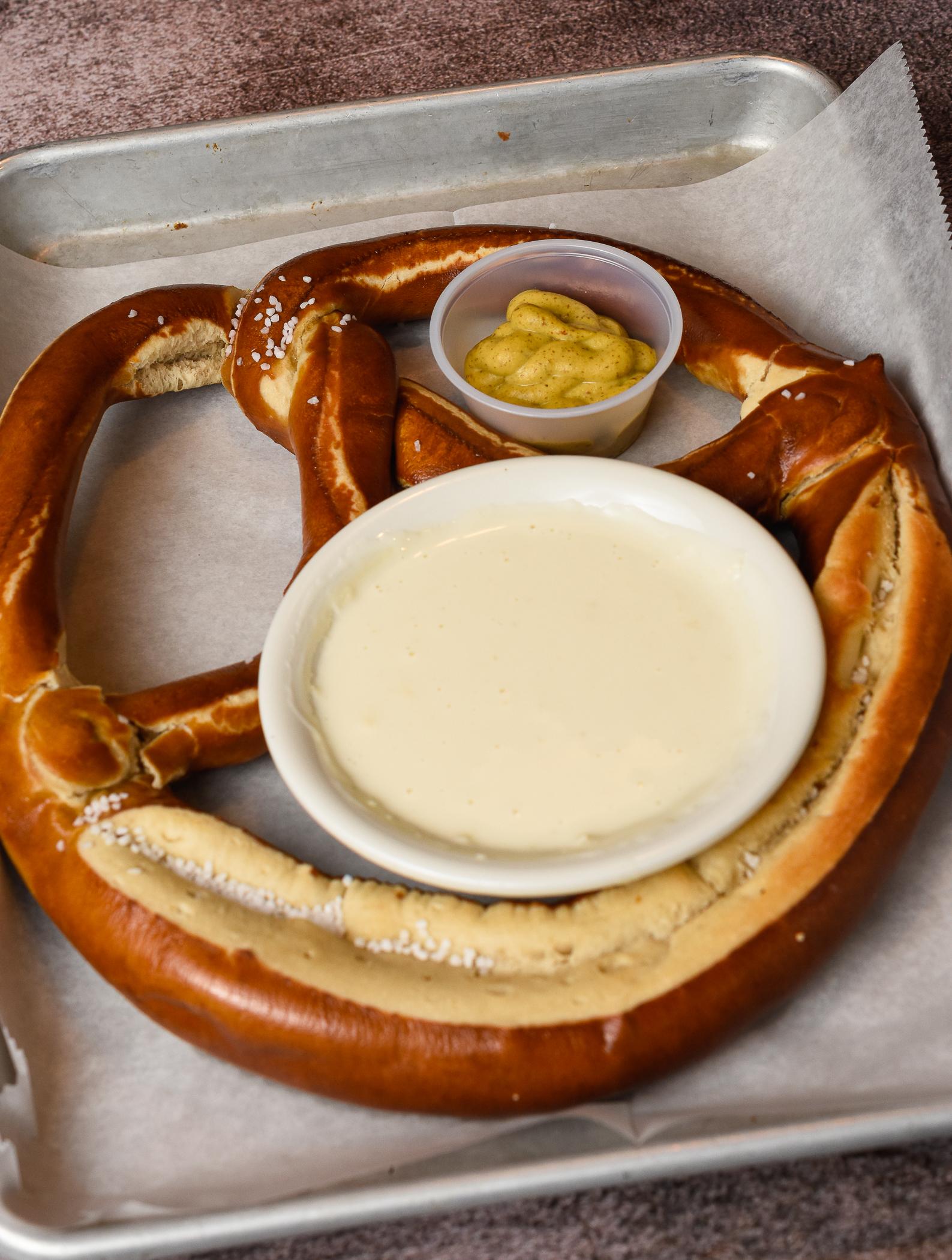 BW Pretzel.
