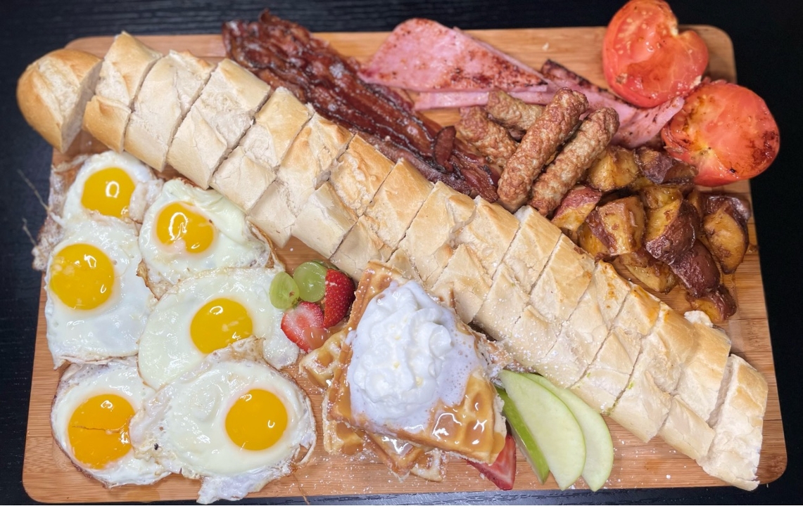 #83 Super Papillon Breakfast Platter.