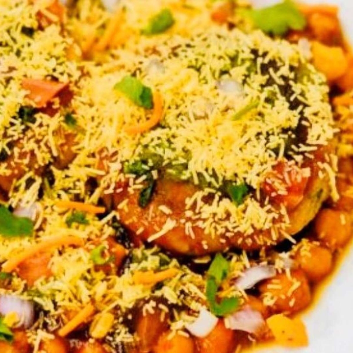 Aloo Tikki Chaat.