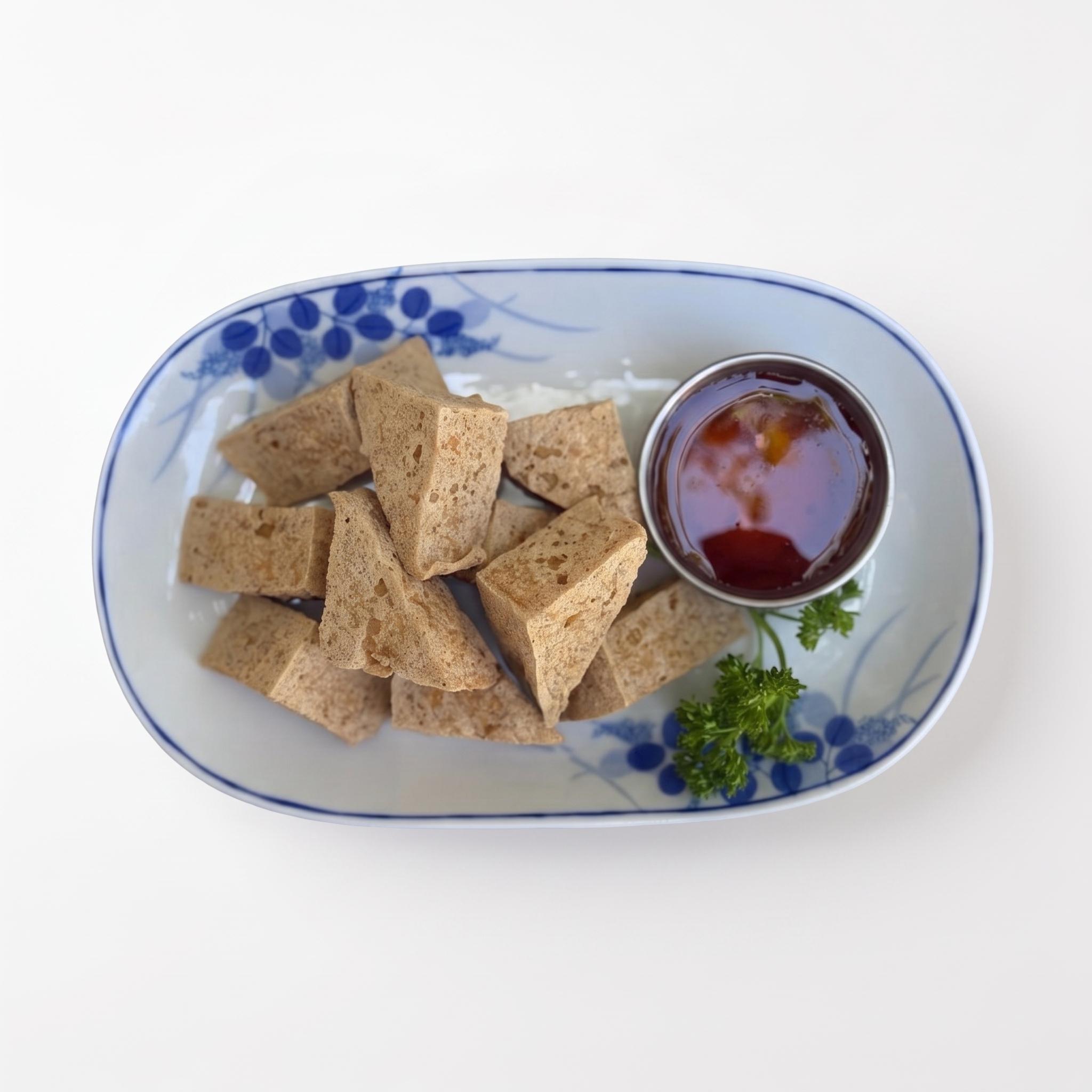 Golden Triangle Tofu 🅖🅕.