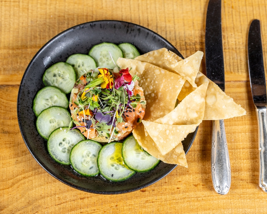 Salmon Tartare.