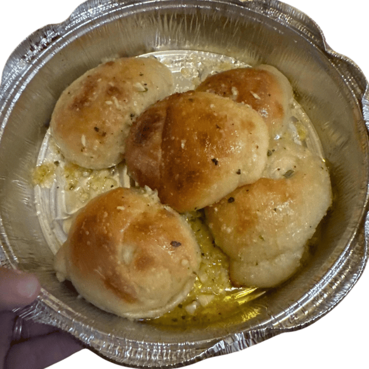 5 Garlic Knots.