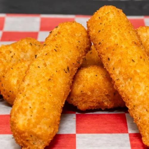 6 Pcs Mozzarella Sticks.