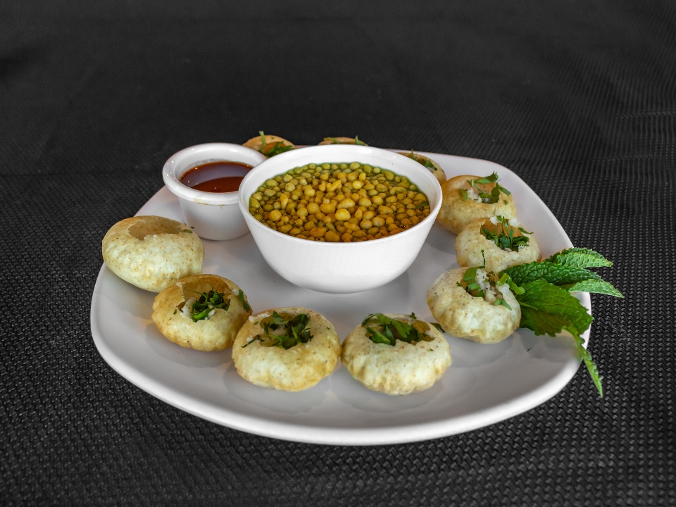 Pani Puri (10 pcs).