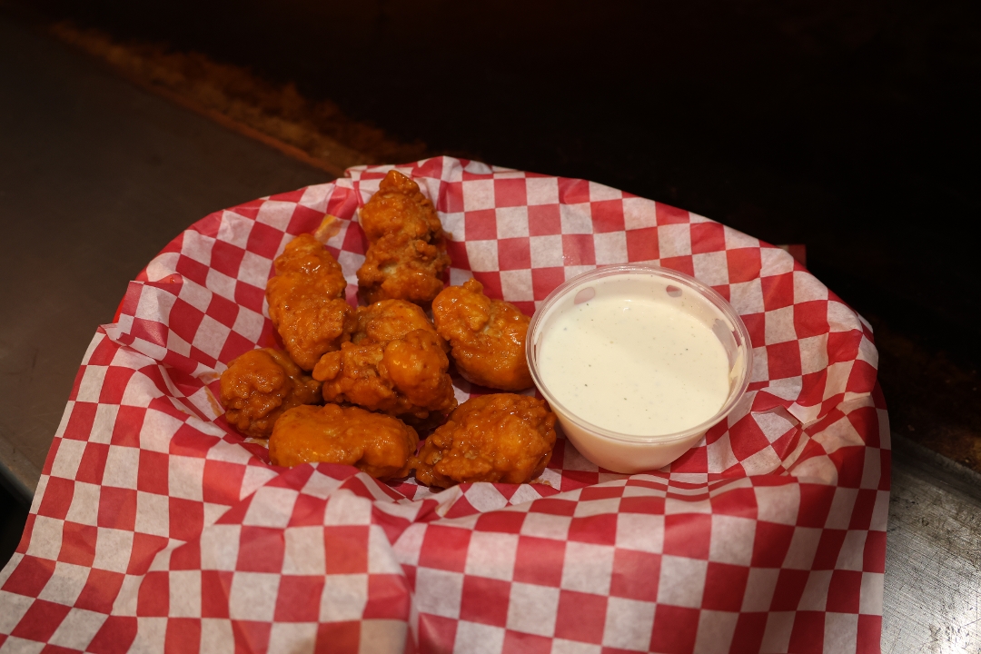 BONELESS Wings (10pc).