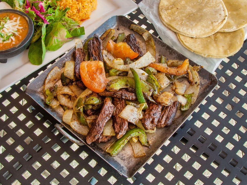 BISTEK A LA MEXICANA.
