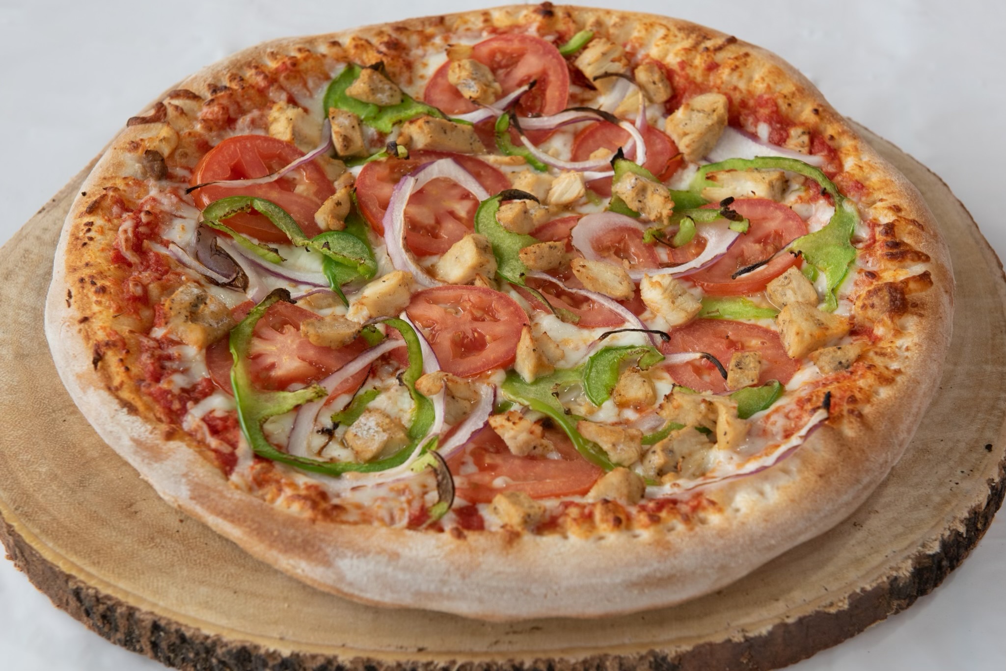 Italia Chicken Gourmet Pizza.