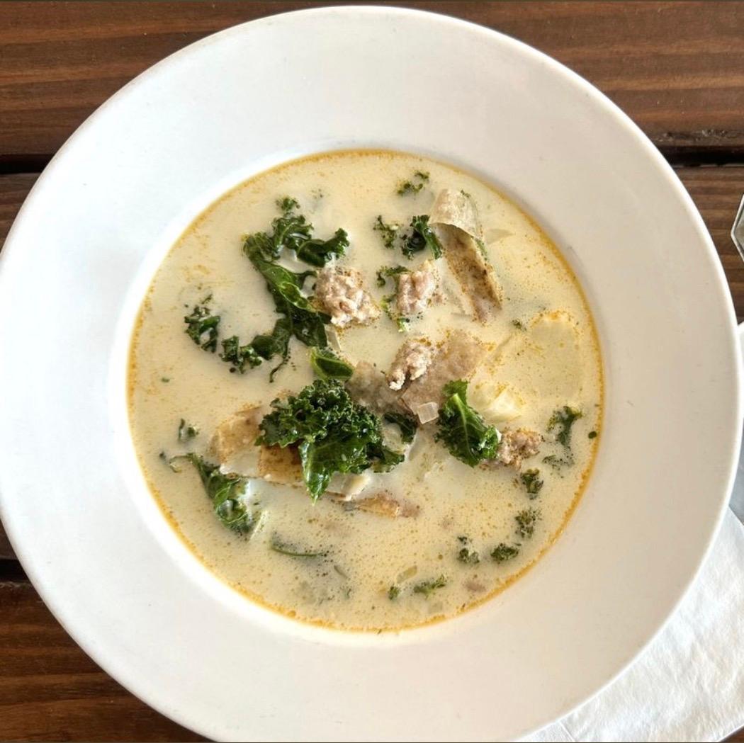 Zuppa Toscana Soup (S).