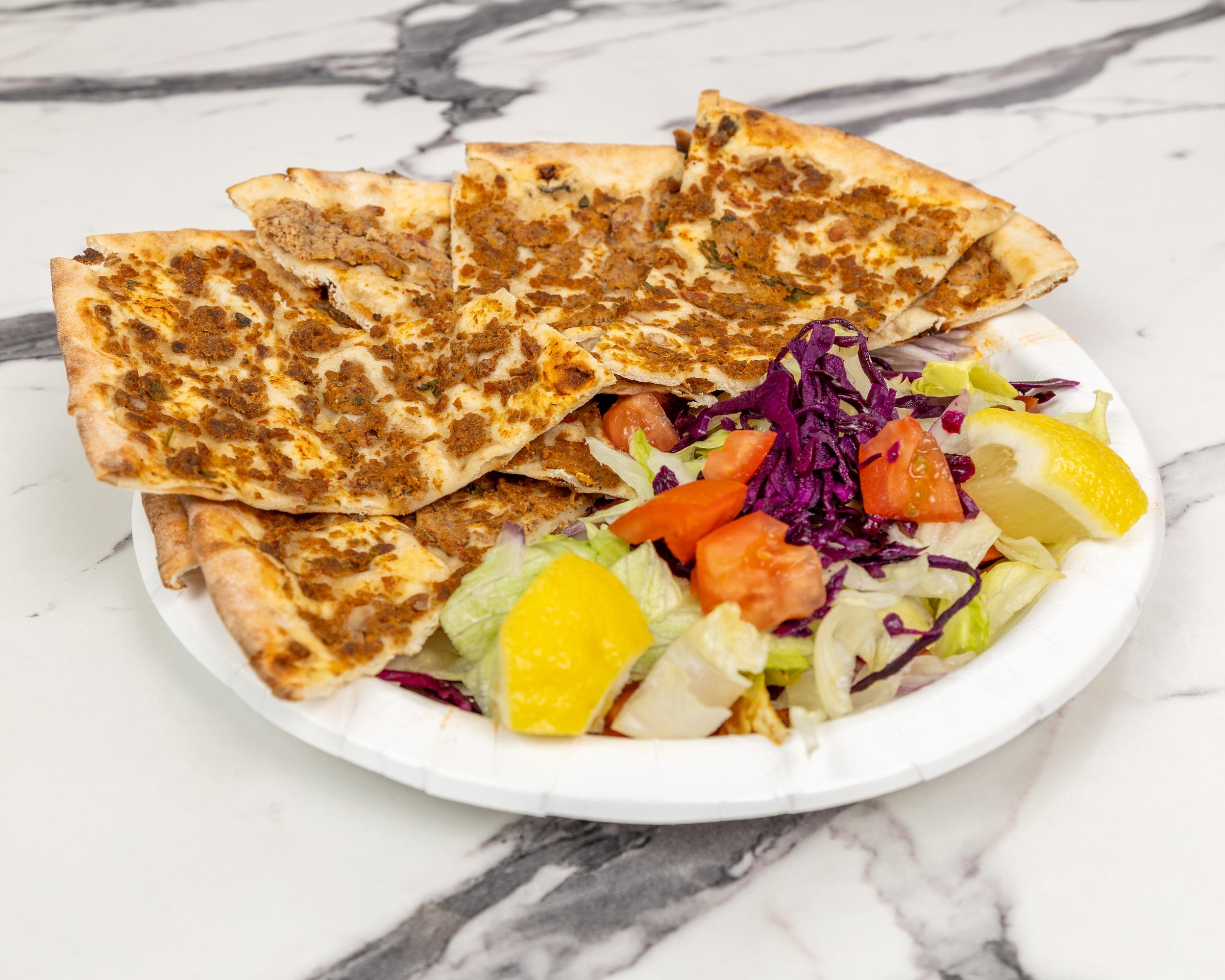Pizza Lahmacun.