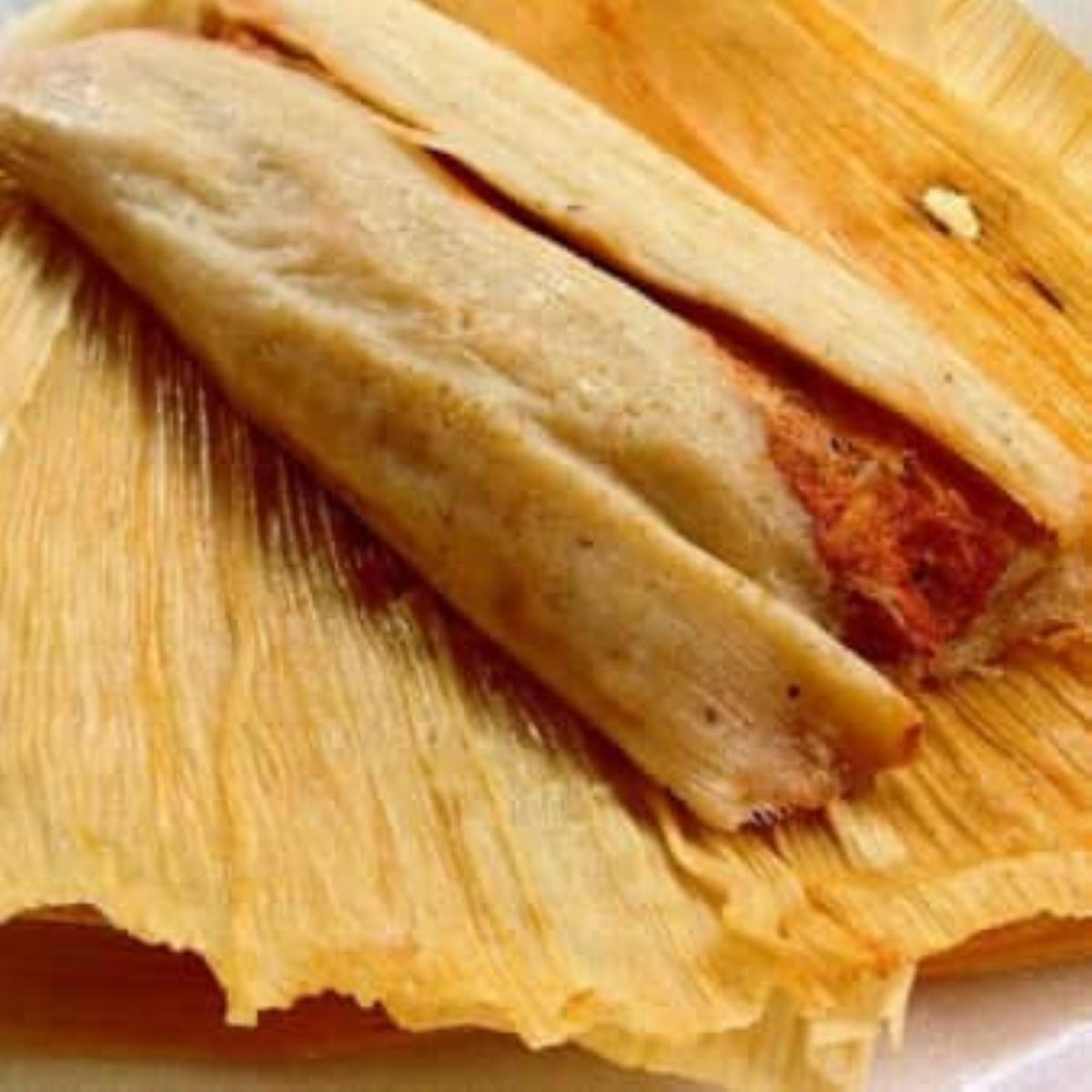 12 TAMALES.