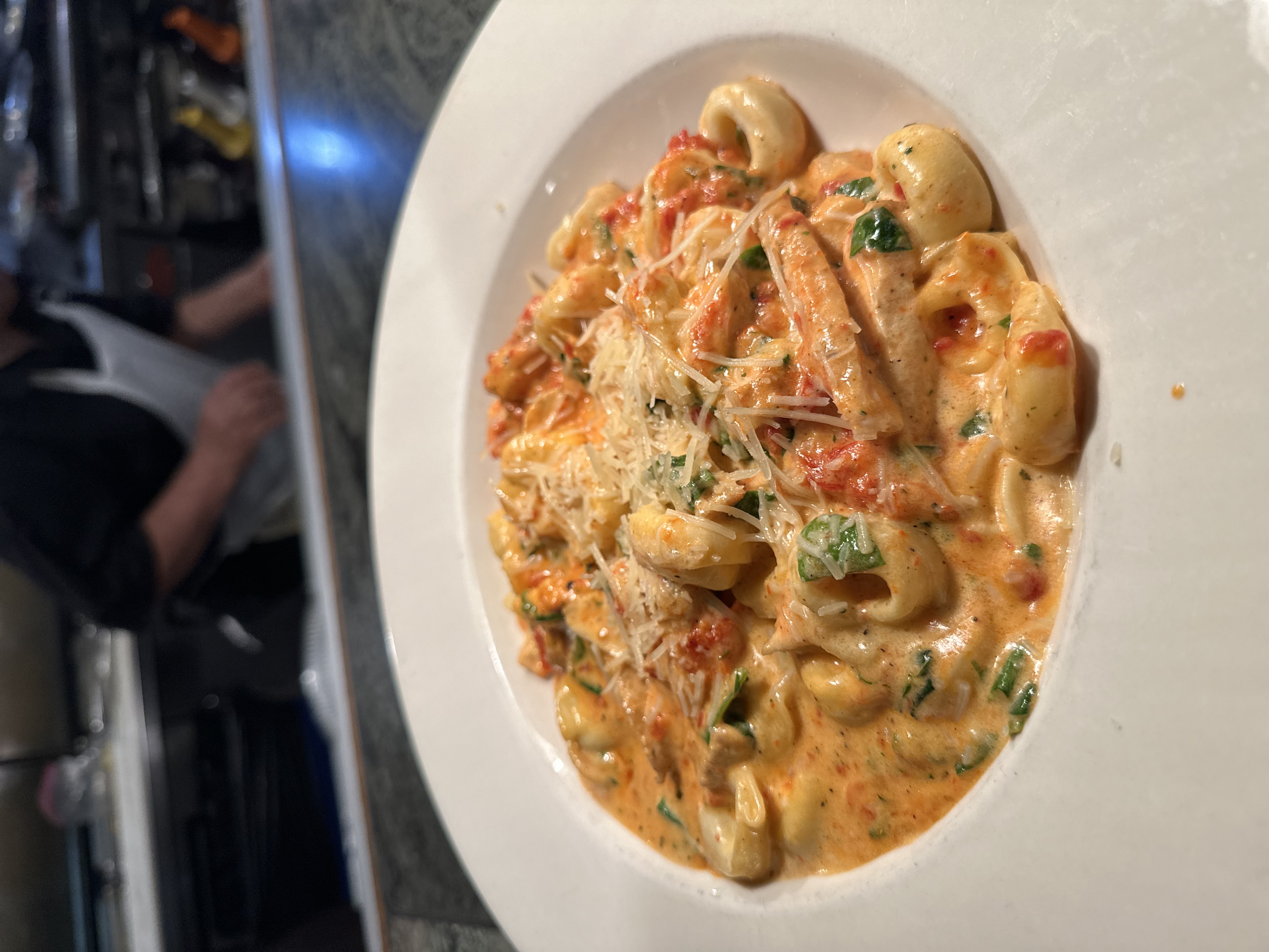 Tortellini Florentine.