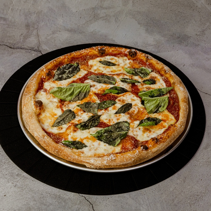 10" Margherita Pizza.
