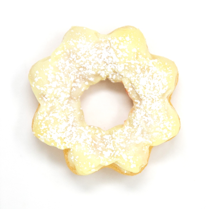 Lemon Bar Mochi Donut.