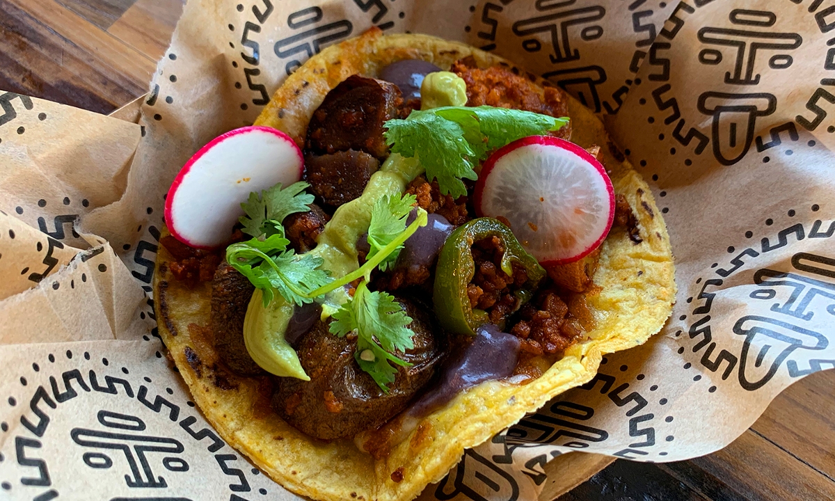 Chorizo (vegan) & Potato Taco.