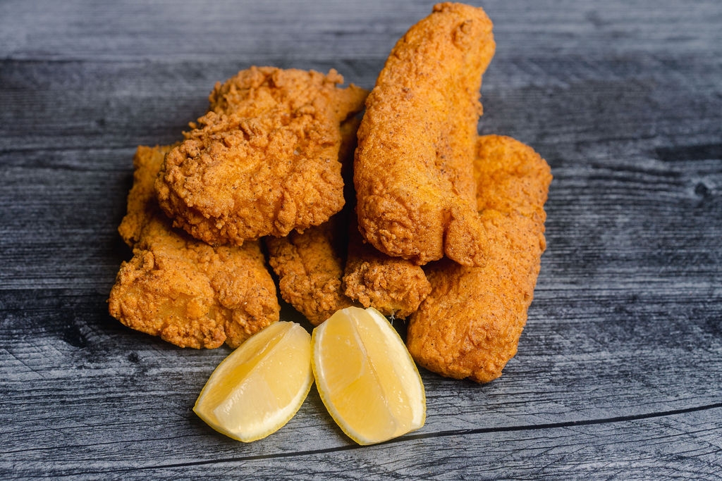 5pc Fish & 4 Cornbread.