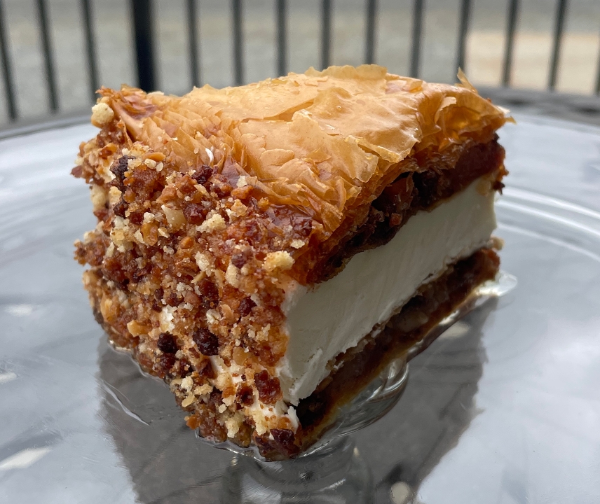 BAKLAVA CHEESECAKE.