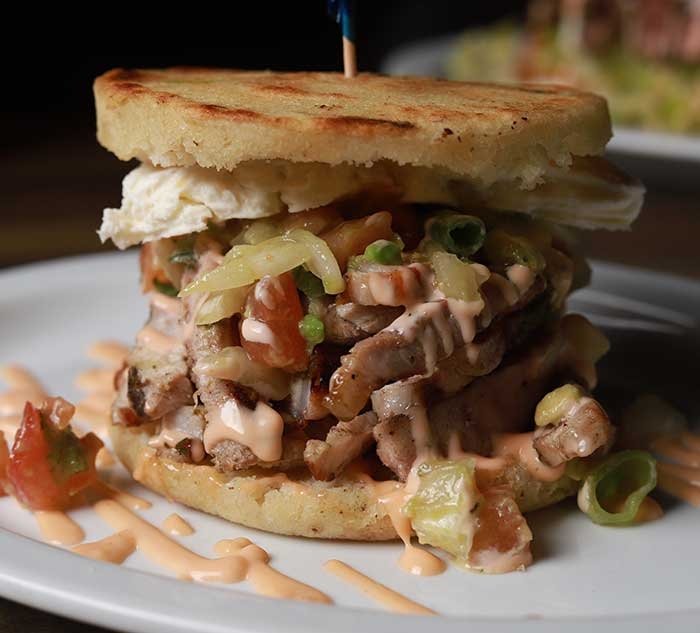 Arepas Rellenas Puerco.