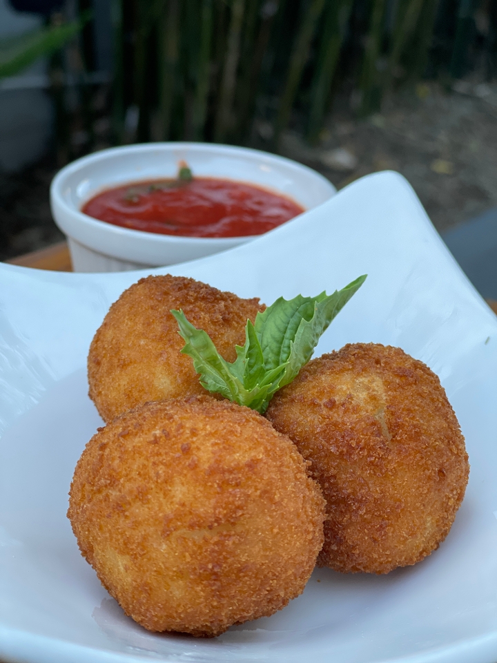 Arancini.