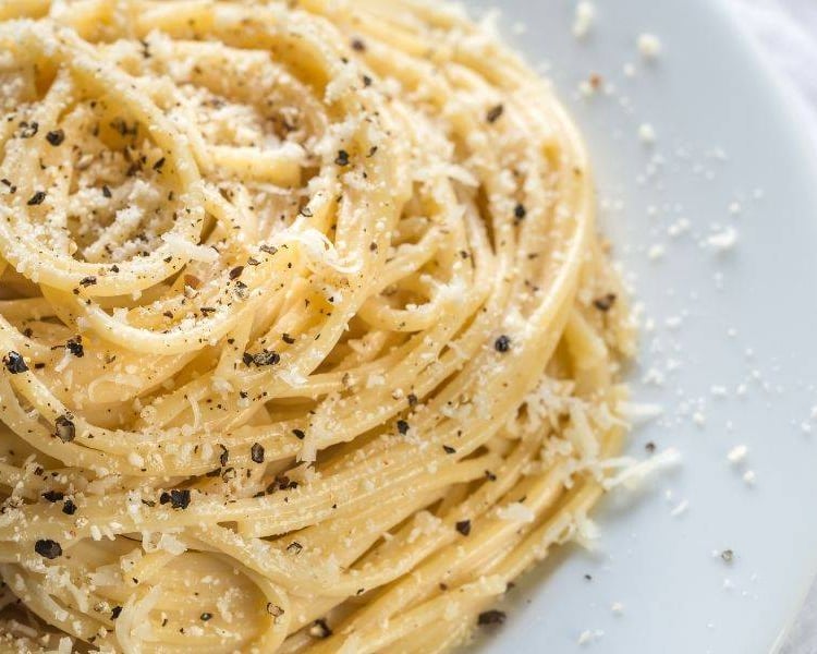 Spaghetti Cacio e Pepe.
