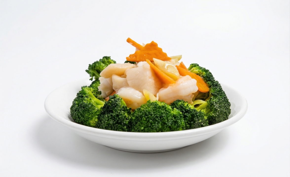 Seafood with Broccoli Crowns.