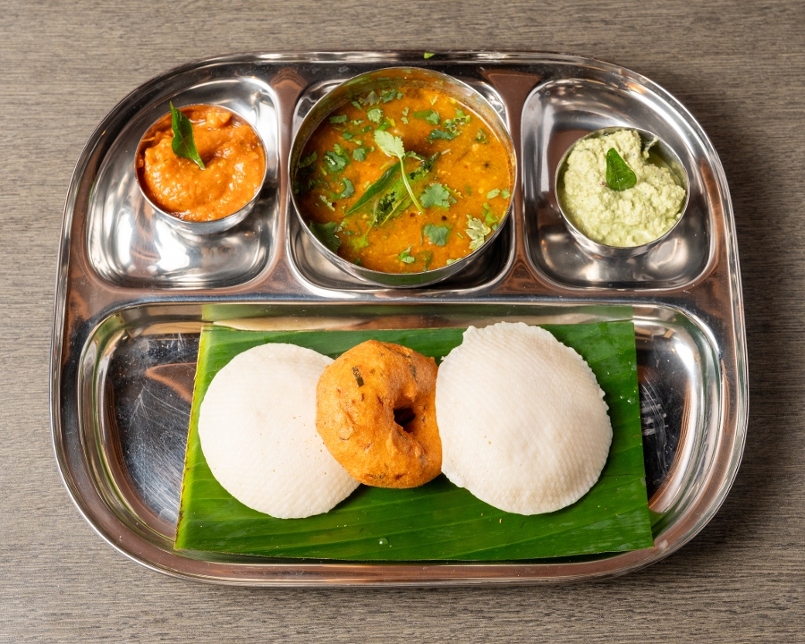 Idly & Vada Combo.