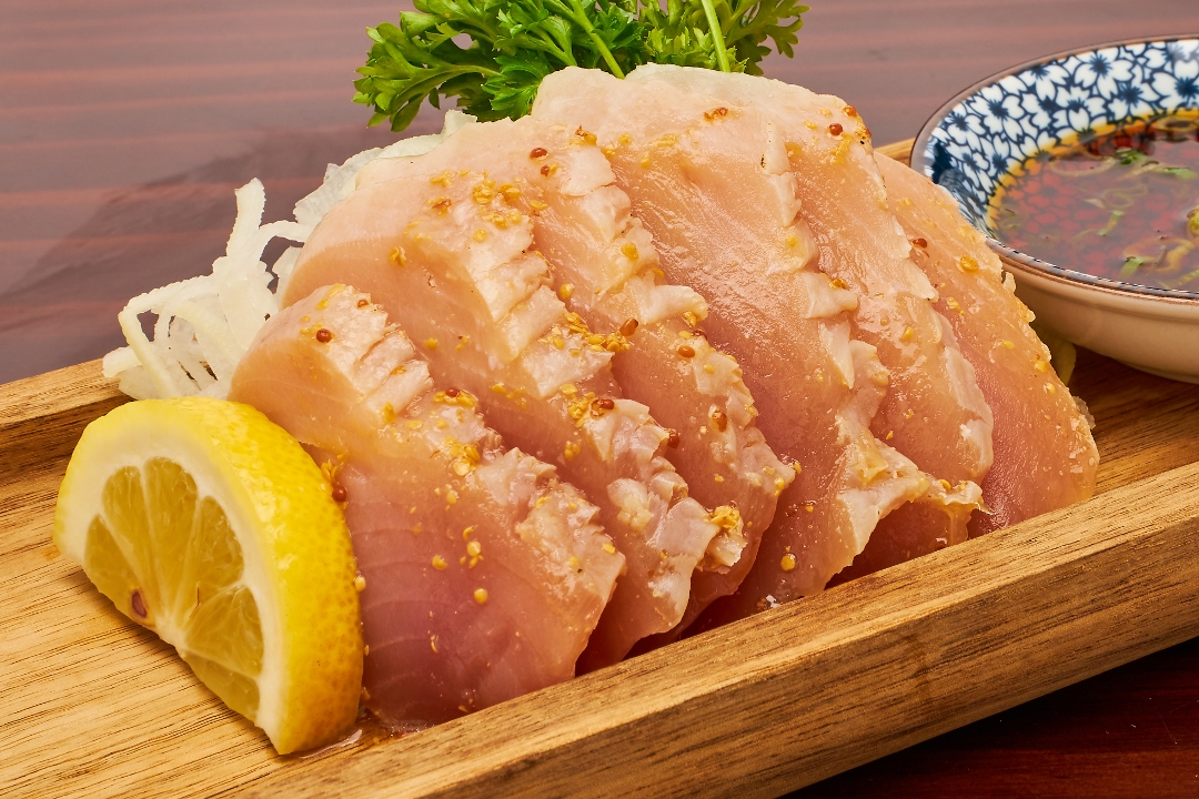 Albacore Sashimi (6PCS).