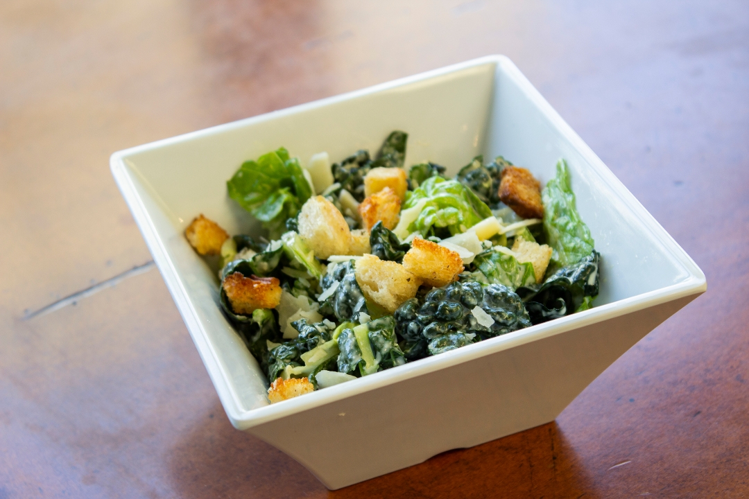REGULAR SIDE CAESAR SALAD (feeds 1-2).