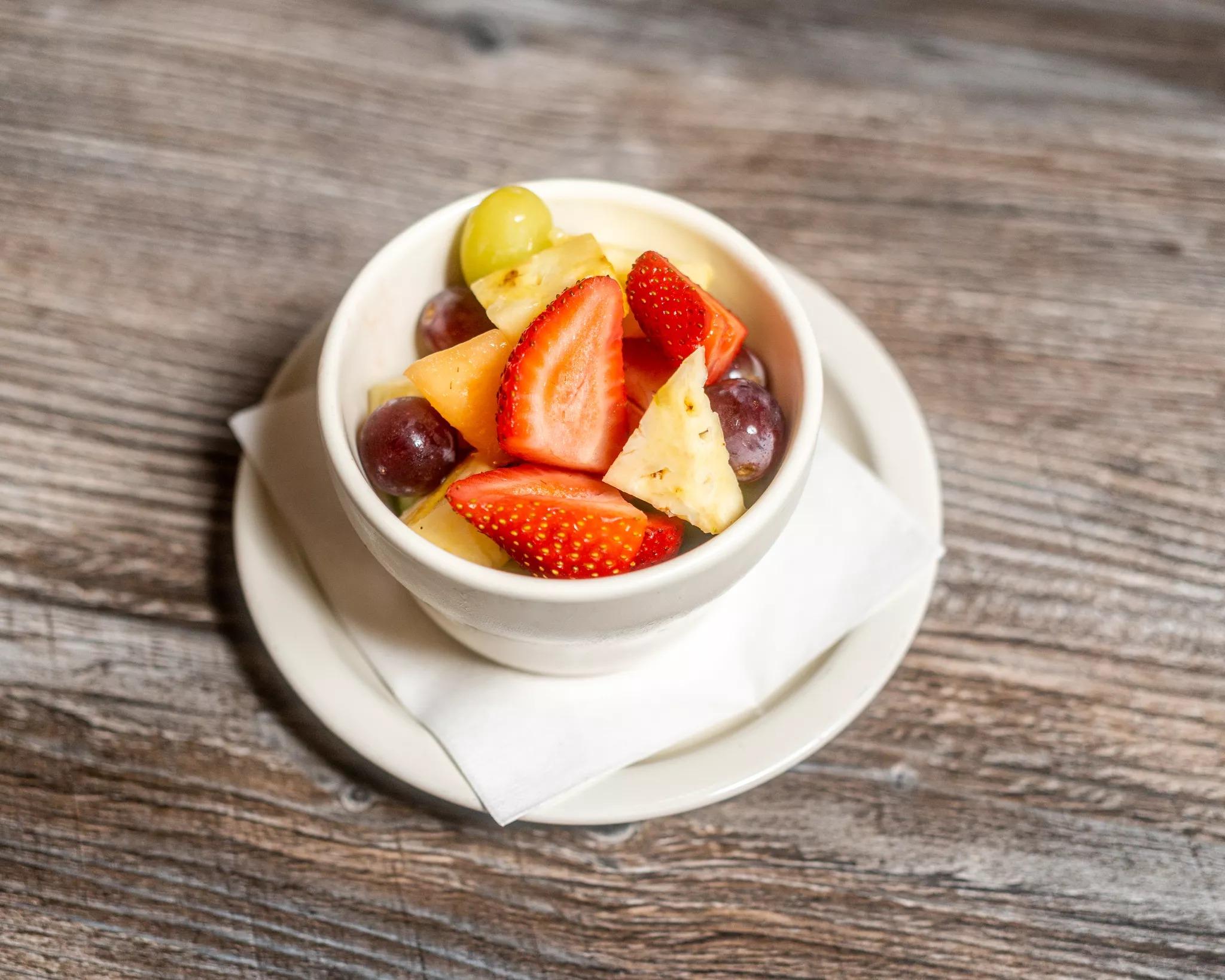 Side Fresh Fruit Cup.