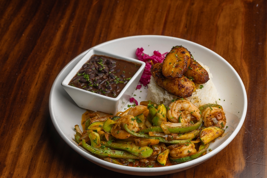 Camaron a La Criolla | Creole-Style Shrimp.
