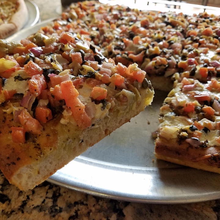 10" SICILIAN BRUSCHETTA CHICKEN PIZZA.