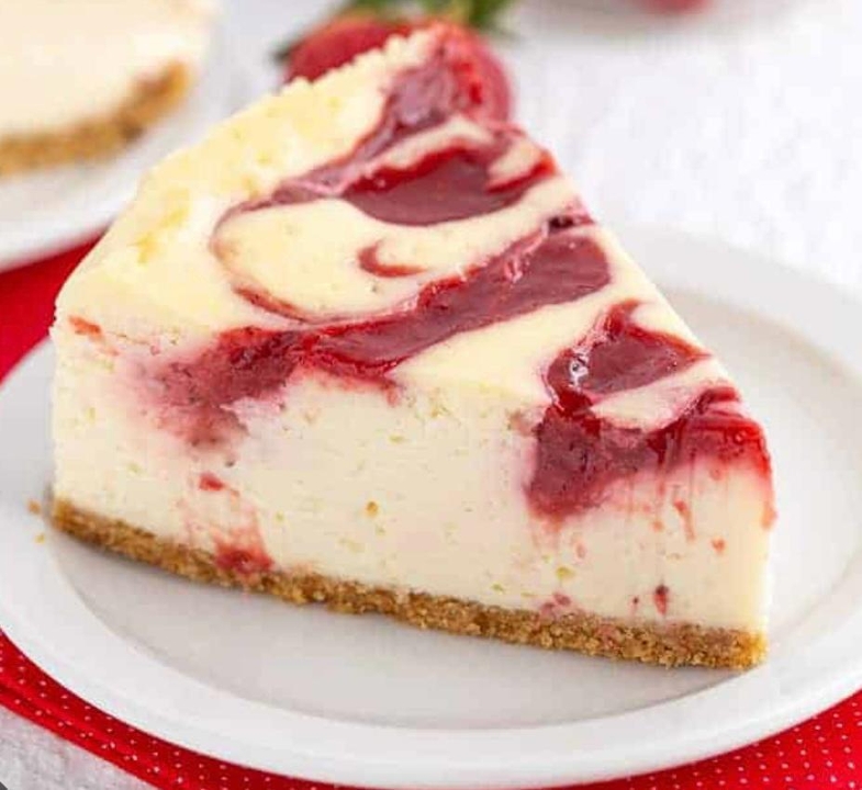 SEASONAL CHEESE CAKE.