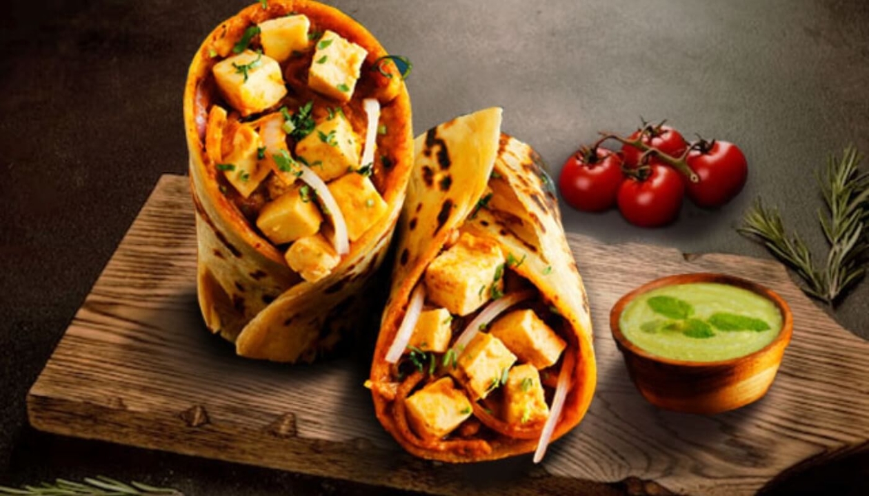 Achari Paneer Tikka Wrap (Hot).