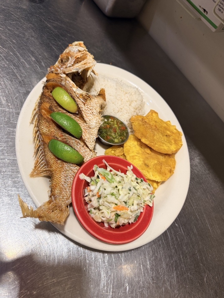 Fried Snapper (Whole).