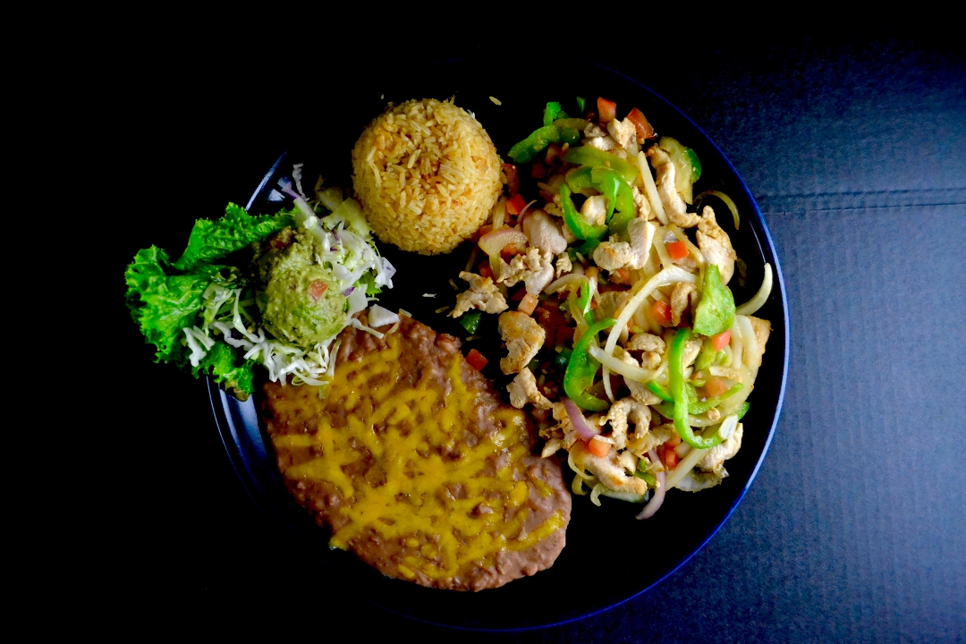 Lunch Chicken Carnitas.