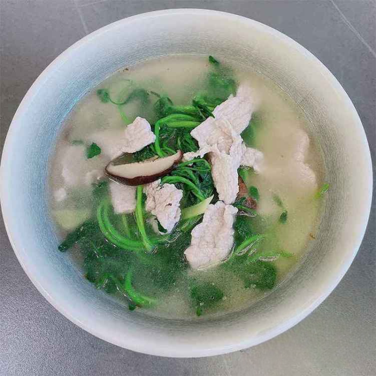 SP4. 西洋菜肉片湯/Sliced Pork w. Watercress Soup.