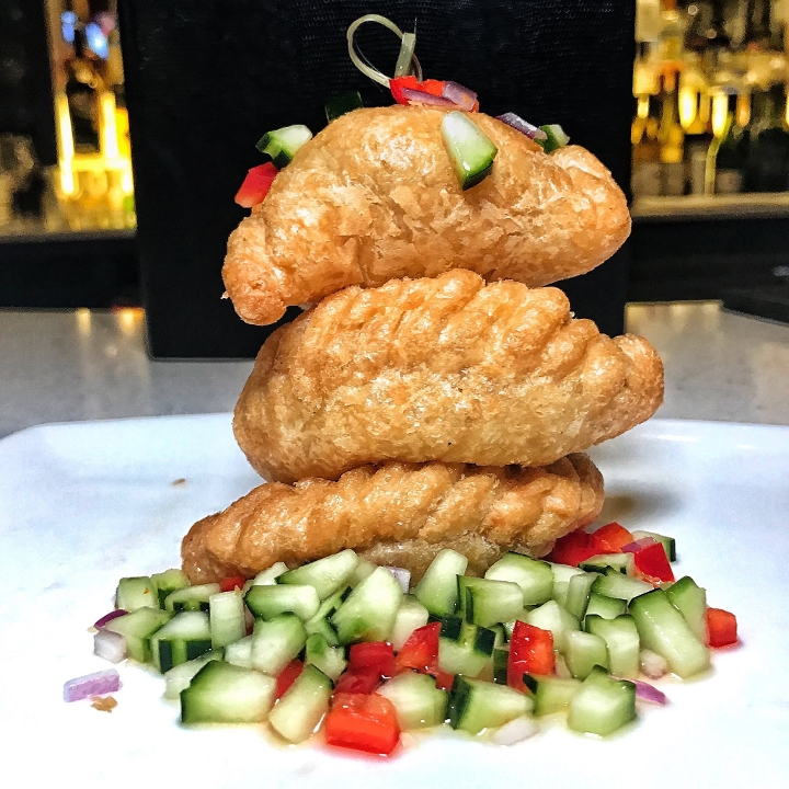 Curry Puff.