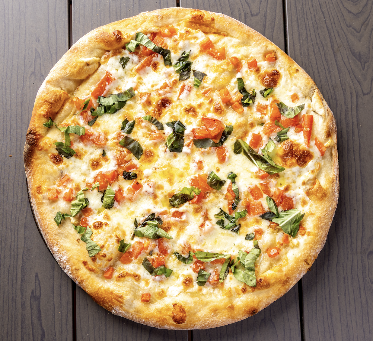 (16in) Caprese Pizza.